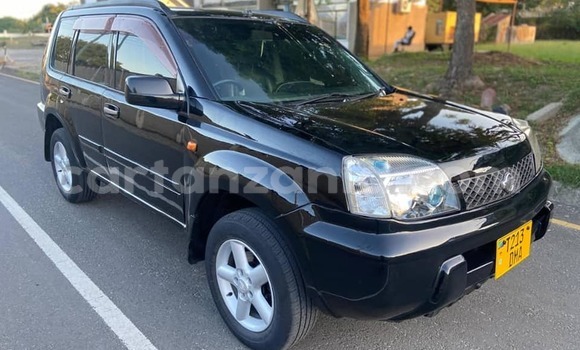 Nunua Ilio tumika Nissan X–Trail Nyeusi Gari ndani ya Dar es Salaam nchini Dar es Salaam Nunua Ilio tumika Nissan X–Trail Nyeusi Gari ndani ya Dar es Salaam nchini Dar es Salaam