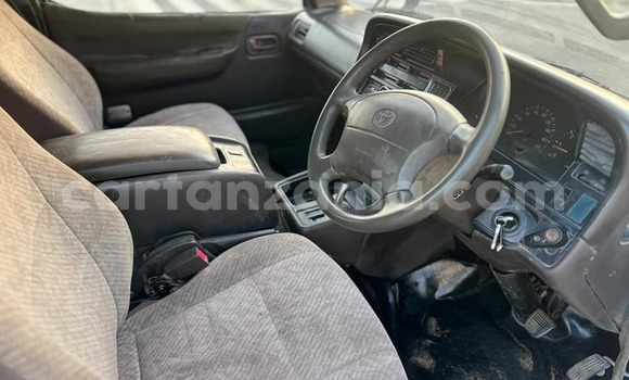 Nunua Ilio tumika Toyota Hiace Nyingine Gari ndani ya Dar es Salaam nchini Dar es Salaam Nunua Ilio tumika Toyota Hiace Nyingine Gari ndani ya Dar es Salaam nchini Dar es Salaam