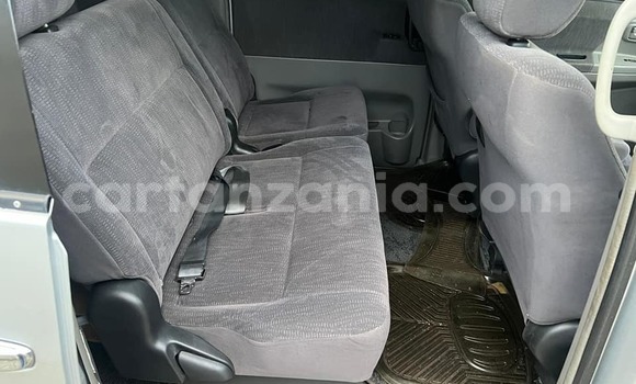 Nunua Ilio tumika Toyota Noah Nyingine Gari ndani ya Dar es Salaam nchini Dar es Salaam Nunua Ilio tumika Toyota Noah Nyingine Gari ndani ya Dar es Salaam nchini Dar es Salaam