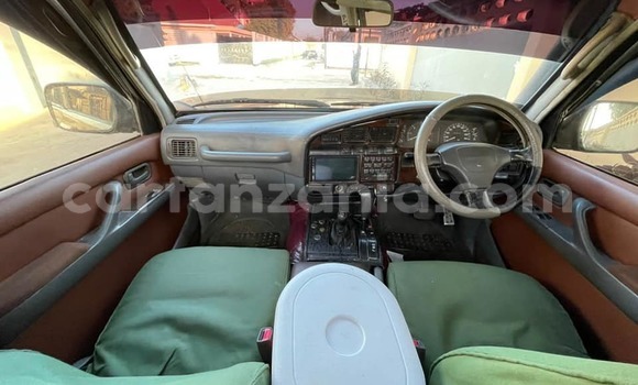 Nunua Ilio tumika Toyota Land Cruiser Nyingine Gari ndani ya Dar es Salaam nchini Dar es Salaam Nunua Ilio tumika Toyota Land Cruiser Nyingine Gari ndani ya Dar es Salaam nchini Dar es Salaam
