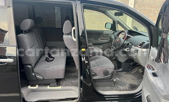 Nunua Ilio tumika Toyota Noah Nyeusi Gari ndani ya Dar es Salaam nchini Dar es Salaam Nunua Ilio tumika Toyota Noah Nyeusi Gari ndani ya Dar es Salaam nchini Dar es Salaam