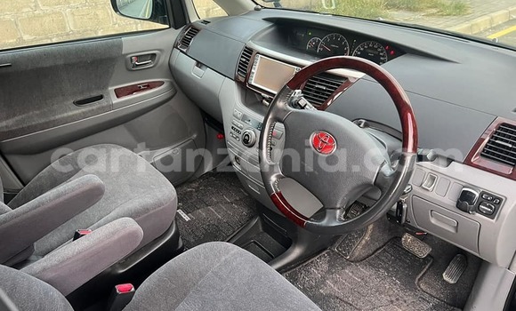 Nunua Ilio tumika Toyota Noah Nyeusi Gari ndani ya Dar es Salaam nchini Dar es Salaam Nunua Ilio tumika Toyota Noah Nyeusi Gari ndani ya Dar es Salaam nchini Dar es Salaam