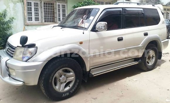 Buy Used Toyota Land Cruiser Prado White Car in Dar es Salaam in Dar es Salaam Buy Used Toyota Land Cruiser Prado White Car in Dar es Salaam in Dar es Salaam