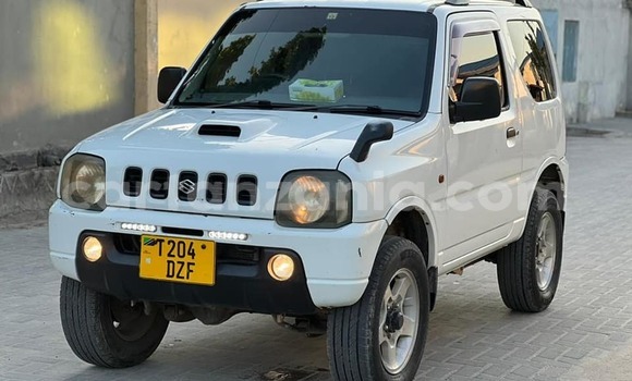 Nunua Ilio tumika Suzuki Jimny Nyeupe Gari ndani ya Dar es Salaam nchini Dar es Salaam Nunua Ilio tumika Suzuki Jimny Nyeupe Gari ndani ya Dar es Salaam nchini Dar es Salaam