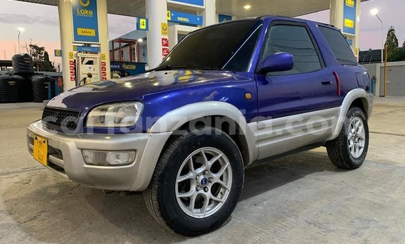 Nunua Ilio tumika Toyota RAV4 Bluu Gari ndani ya Dar es Salaam nchini Dar es Salaam Nunua Ilio tumika Toyota RAV4 Bluu Gari ndani ya Dar es Salaam nchini Dar es Salaam