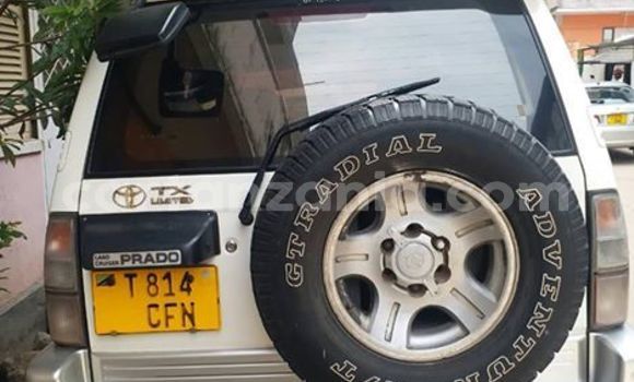 Buy Used Toyota Land Cruiser Prado White Car in Dar es Salaam in Dar es Salaam Buy Used Toyota Land Cruiser Prado White Car in Dar es Salaam in Dar es Salaam