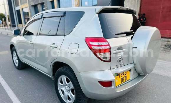 Buy Used Toyota RAV4 Other Car in Dar es Salaam in Dar es Salaam Buy Used Toyota RAV4 Other Car in Dar es Salaam in Dar es Salaam