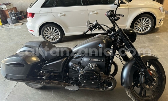 Buy Used BMW R Beige Bike in Arusha in Arusha
