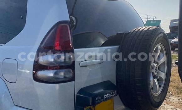 Buy Used Toyota Prado White Car in Dar es Salaam in Dar es Salaam Buy Used Toyota Prado White Car in Dar es Salaam in Dar es Salaam