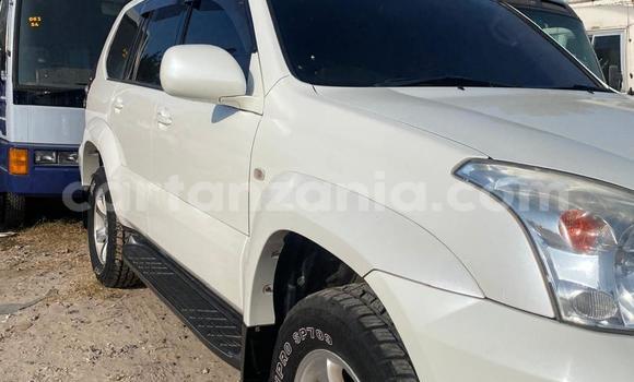 Buy Used Toyota Prado White Car in Dar es Salaam in Dar es Salaam Buy Used Toyota Prado White Car in Dar es Salaam in Dar es Salaam