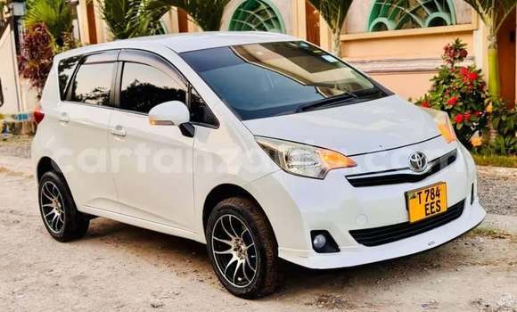 Buy Used Toyota Ractis White Car in Dar es Salaam in Dar es Salaam