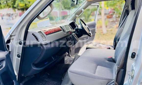 Buy Used Toyota Hiace Other Car in Dar es Salaam in Dar es Salaam Buy Used Toyota Hiace Other Car in Dar es Salaam in Dar es Salaam