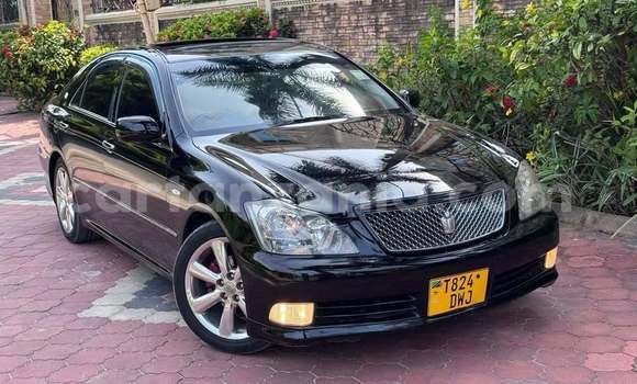 Buy Used Toyota Crown Black Car in Dar es Salaam in Dar es Salaam Buy Used Toyota Crown Black Car in Dar es Salaam in Dar es Salaam