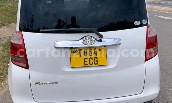 Nunua Ilio tumika Toyota Ractis Nyeupe Gari ndani ya Buhigwe nchini Kigoma Nunua Ilio tumika Toyota Ractis Nyeupe Gari ndani ya Buhigwe nchini Kigoma