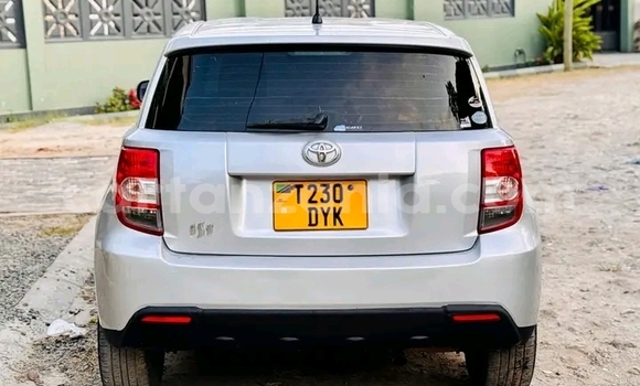 Buy Used Ford Explorer White Car in Biharamulo in Kagera Buy Used Ford Explorer White Car in Biharamulo in Kagera