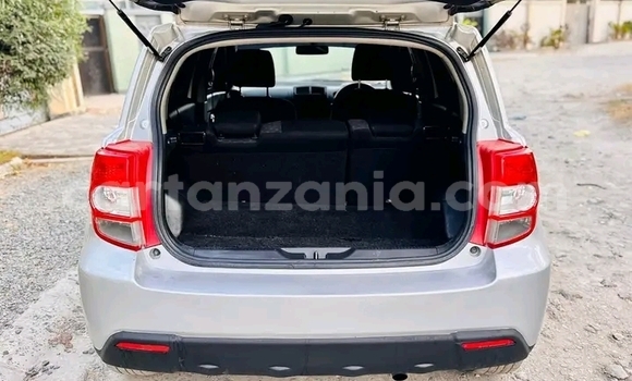 Buy Used Ford Explorer White Car in Biharamulo in Kagera Buy Used Ford Explorer White Car in Biharamulo in Kagera
