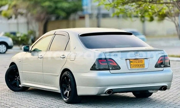 Buy Used Toyota Crown White Car in Biharamulo in Kagera Buy Used Toyota Crown White Car in Biharamulo in Kagera