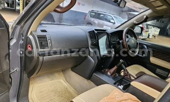 Buy Used Toyota Land Cruiser Other Car in Biharamulo in Kagera Buy Used Toyota Land Cruiser Other Car in Biharamulo in Kagera