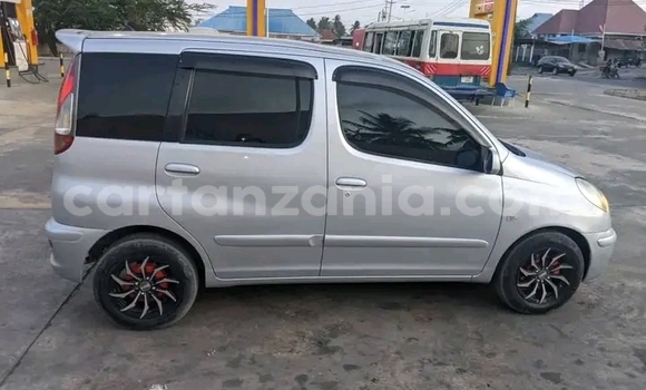 Buy Used Toyota FunCargo Other Car in Dar es Salaam in Dar es Salaam