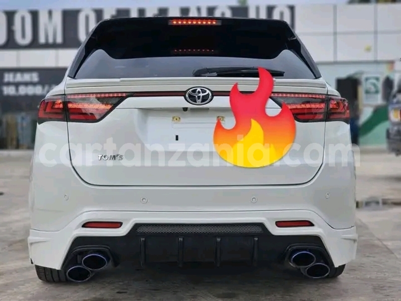 Big with watermark toyota harrier kagera biharamulo 28266