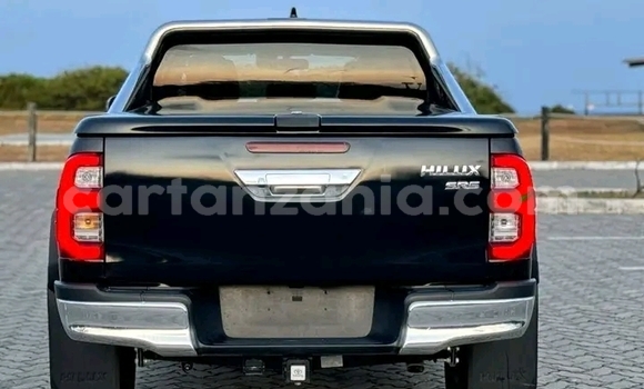Buy Used Toyota Hilux Black Car in Biharamulo in Kagera Buy Used Toyota Hilux Black Car in Biharamulo in Kagera