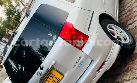 Buy Used Toyota Raum White Car in Biharamulo in Kagera Buy Used Toyota Raum White Car in Biharamulo in Kagera