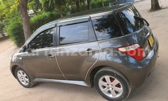 Buy Used Toyota IST Other Car in Dar es Salaam in Dar es Salaam Buy Used Toyota IST Other Car in Dar es Salaam in Dar es Salaam