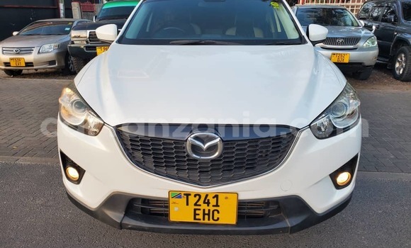 Nunua Ilio tumika Mazda CX-5 Nyeupe Gari ndani ya Dar es Salaam nchini Dar es Salaam