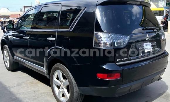 Nunua Imported Mitsubishi Outlander Nyeusi Gari ndani ya Dar es Salaam nchini Dar es Salaam Nunua Imported Mitsubishi Outlander Nyeusi Gari ndani ya Dar es Salaam nchini Dar es Salaam