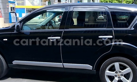 Nunua Imported Mitsubishi Outlander Nyeusi Gari ndani ya Dar es Salaam nchini Dar es Salaam Nunua Imported Mitsubishi Outlander Nyeusi Gari ndani ya Dar es Salaam nchini Dar es Salaam