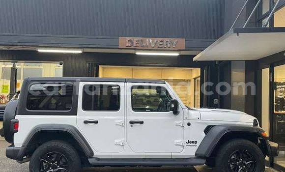 Buy Used Jeep Wrangler White Car in Dodoma in Dodoma Buy Used Jeep Wrangler White Car in Dodoma in Dodoma