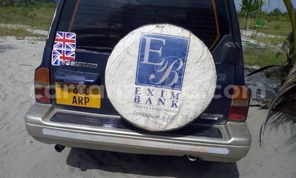 Nunua Ilio tumika Suzuki Escudo Bluu Gari ndani ya Dar es Salaam nchini Dar es Salaam Nunua Ilio tumika Suzuki Escudo Bluu Gari ndani ya Dar es Salaam nchini Dar es Salaam