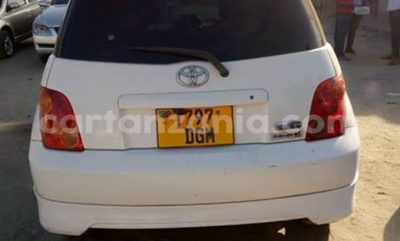 Nunua Ilio tumika Toyota IST Nyeupe Gari ndani ya Dar es Salaam nchini Dar es Salaam Nunua Ilio tumika Toyota IST Nyeupe Gari ndani ya Dar es Salaam nchini Dar es Salaam
