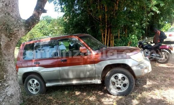Nunua Ilio tumika Mitsubishi Pajero Nyingine Gari ndani ya Dar es Salaam nchini Dar es Salaam Nunua Ilio tumika Mitsubishi Pajero Nyingine Gari ndani ya Dar es Salaam nchini Dar es Salaam