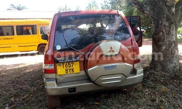 Nunua Ilio tumika Mitsubishi Pajero Nyingine Gari ndani ya Dar es Salaam nchini Dar es Salaam Nunua Ilio tumika Mitsubishi Pajero Nyingine Gari ndani ya Dar es Salaam nchini Dar es Salaam