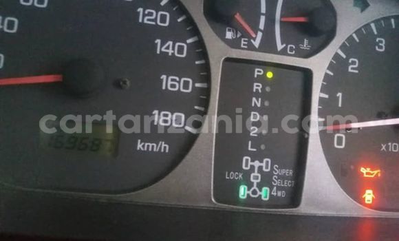 Nunua Ilio tumika Mitsubishi Pajero Nyeupe Gari ndani ya Dar es Salaam nchini Dar es Salaam Nunua Ilio tumika Mitsubishi Pajero Nyeupe Gari ndani ya Dar es Salaam nchini Dar es Salaam