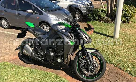 Buy Used Kawasaki Z 1000 Green Bike in Arusha in Arusha Buy Used Kawasaki Z 1000 Green Bike in Arusha in Arusha