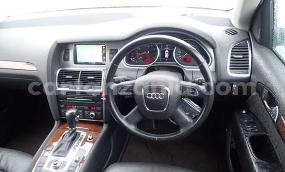 Nunua Imported Audi Q7 Nyeupe Gari ndani ya Dar es Salaam nchini Dar es Salaam Nunua Imported Audi Q7 Nyeupe Gari ndani ya Dar es Salaam nchini Dar es Salaam