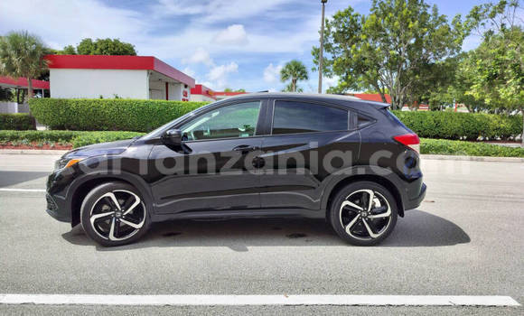 Buy Used Honda HR–V Black Car in Dodoma in Dodoma Buy Used Honda HR–V Black Car in Dodoma in Dodoma