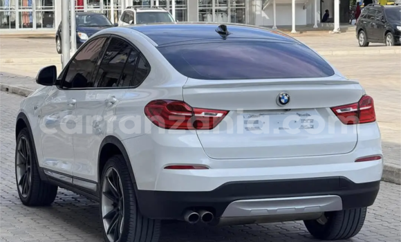 Buy Import BMW X4 White Car in Dar es Salaam in Dar es Salaam Buy Import BMW X4 White Car in Dar es Salaam in Dar es Salaam