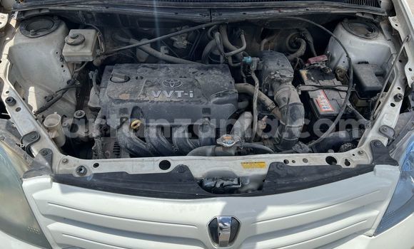 Buy Used Toyota IST White Car in Dar es Salaam in Dar es Salaam Buy Used Toyota IST White Car in Dar es Salaam in Dar es Salaam