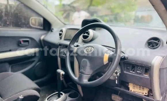 Buy Used Toyota IST White Car in Biharamulo in Kagera