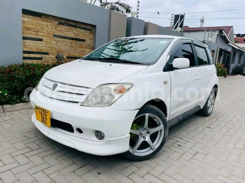 Big with watermark toyota ist kagera biharamulo 28548