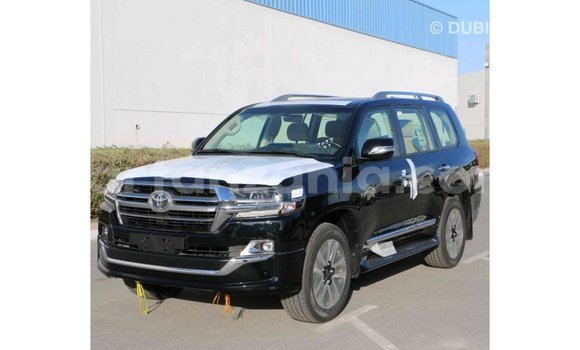 Nunua Imported Toyota Land Cruiser Nyeusi Gari ndani ya Import - Dubai nchini Arusha Nunua Imported Toyota Land Cruiser Nyeusi Gari ndani ya Import - Dubai nchini Arusha