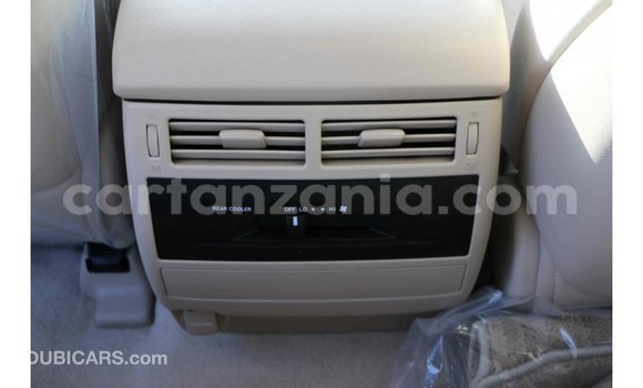 Nunua Imported Toyota Land Cruiser Nyeusi Gari ndani ya Import - Dubai nchini Arusha Nunua Imported Toyota Land Cruiser Nyeusi Gari ndani ya Import - Dubai nchini Arusha