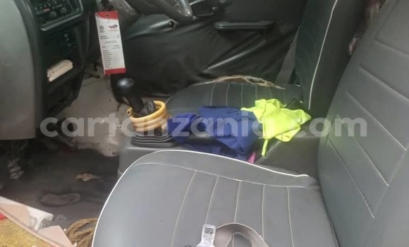 Buy Used Suzuki Carry White Car in Dar es Salaam in Dar es Salaam Buy Used Suzuki Carry White Car in Dar es Salaam in Dar es Salaam