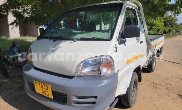 Buy Used Toyota Town Ace White Car in Dar es Salaam in Dar es Salaam Buy Used Toyota Town Ace White Car in Dar es Salaam in Dar es Salaam