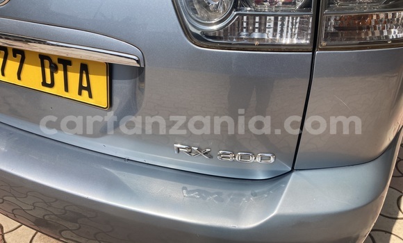 Buy Used Lexus RX 300 Silver Car in Mwanza in Mwanza Buy Used Lexus RX 300 Silver Car in Mwanza in Mwanza