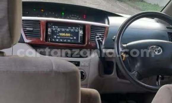 Buy Used Toyota Noah White Car in Dar es Salaam in Dar es Salaam Buy Used Toyota Noah White Car in Dar es Salaam in Dar es Salaam
