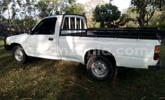 Buy Used Toyota Pickup White Car in Dar es Salaam in Dar es Salaam Buy Used Toyota Pickup White Car in Dar es Salaam in Dar es Salaam